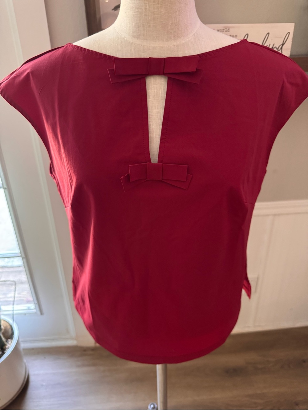 H&M Red Bow-Keyhole Cap Sleeve Top